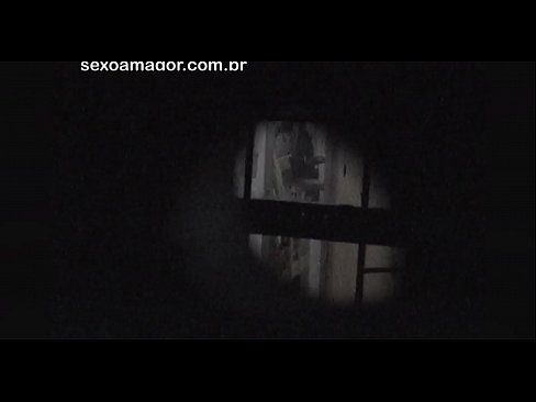 ❤️ Блонди ба таври махфӣ аз ҷониби як сайёҳи ҳамсоя, ки паси хиштҳои холӣ пинҳон шудааст, сабт мешавад ️❌ Шлюсҳо дар tg.assistentai.ru